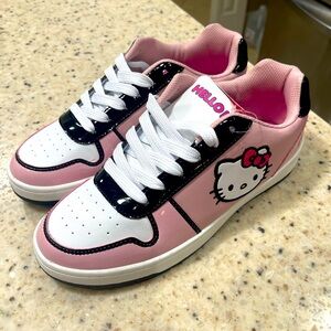 Hello Kitty Women shoes
